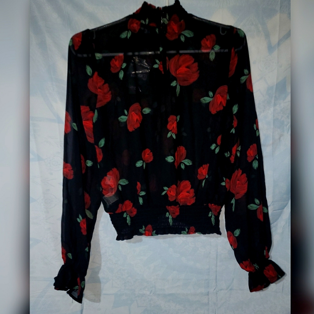 ❌SOLD❌ - Woven top (sheer/see through)